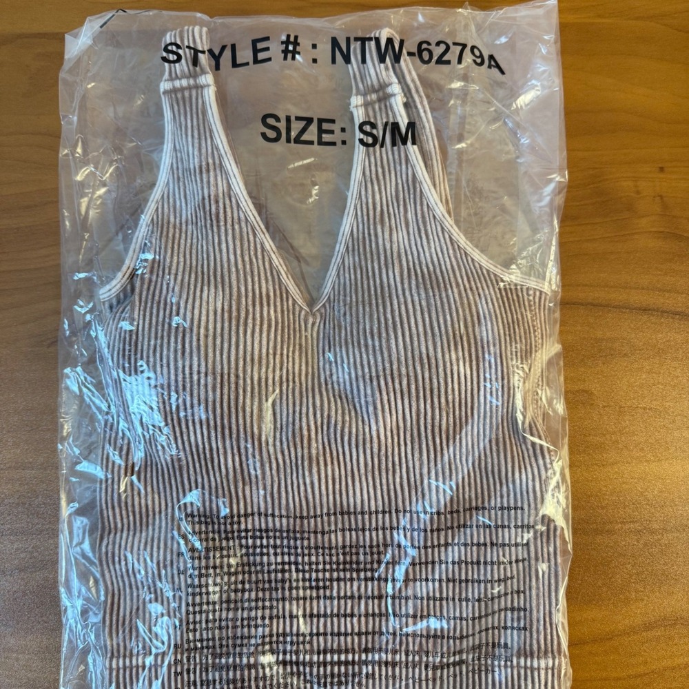 ZENANA Washed Dark Brown Ribbed V Neck Cropped Tank Size S/M NTW-6279A‎ - Picture 6 of 8